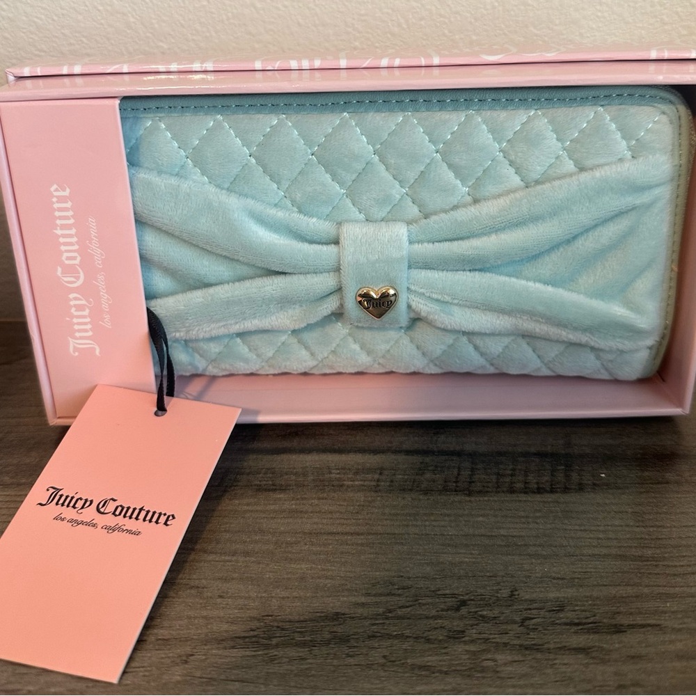 Juicy Couture wallet Sky Blue Quilted Bow Wallet new